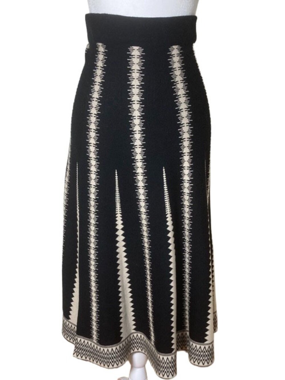 Wool Blend Midi Skirt 8 • Black & White Pattern • A-Line Knit